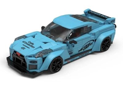 Nissan MetaMorph Evolution blau